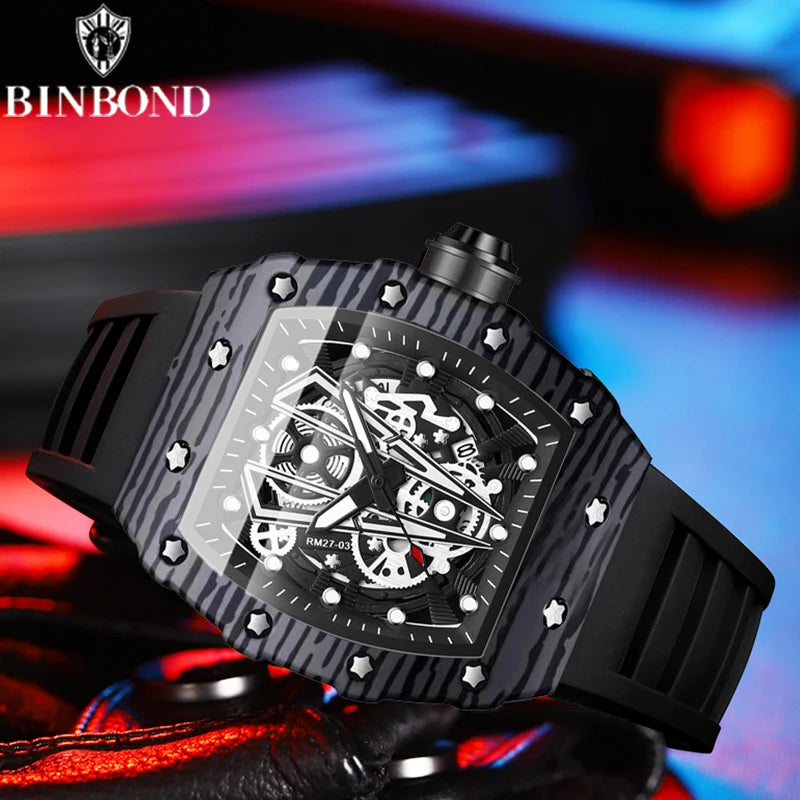 Reloj de pulsera, con espejo curvo.